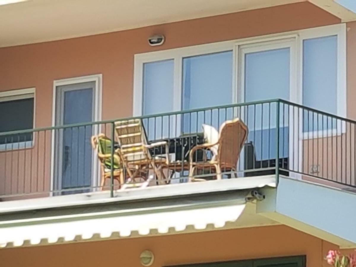 Casa Di Ludovica Manerba del Garda Exterior photo